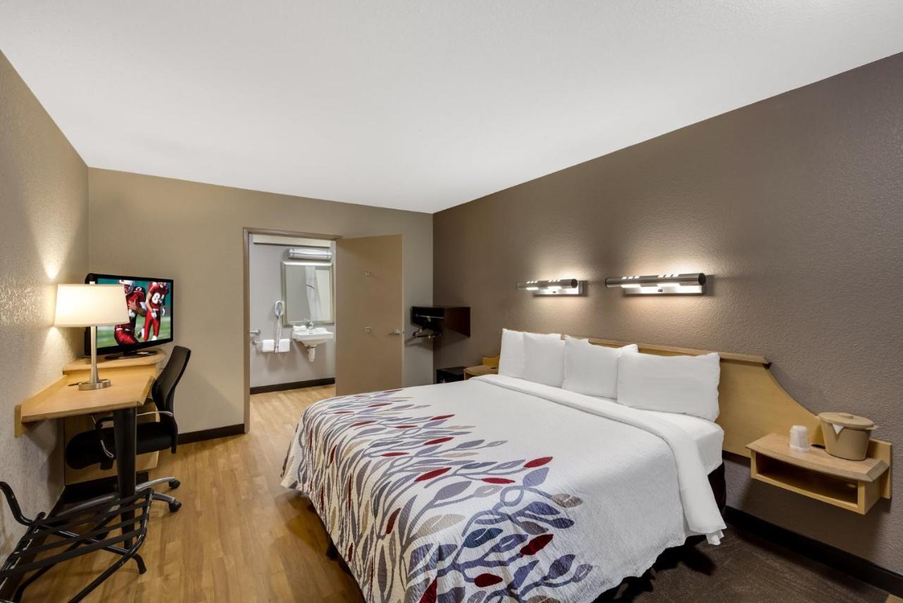 Red Roof Inn Asheville - Biltmore West Εξωτερικό φωτογραφία