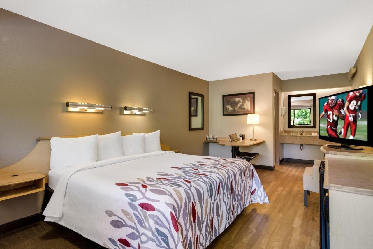 Red Roof Inn Asheville - Biltmore West Εξωτερικό φωτογραφία
