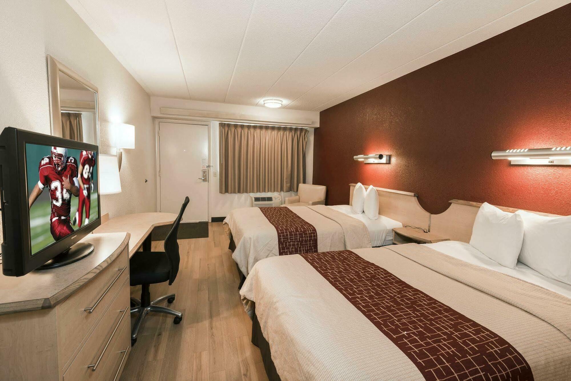Red Roof Inn Asheville - Biltmore West Εξωτερικό φωτογραφία